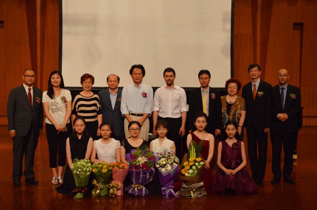 【活动报道】永乐国际F66亚洲音乐奖学金?四川音乐学院暨永乐国际F66海外艺术家爱德华?昆斯蓉城行 