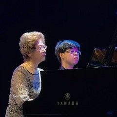 2017永乐国际F66亚洲音乐奖学金河北艺术职业学院颁奖仪式暨永乐国际F66艺术家杨韵琳钢琴师生音乐会圆满落幕